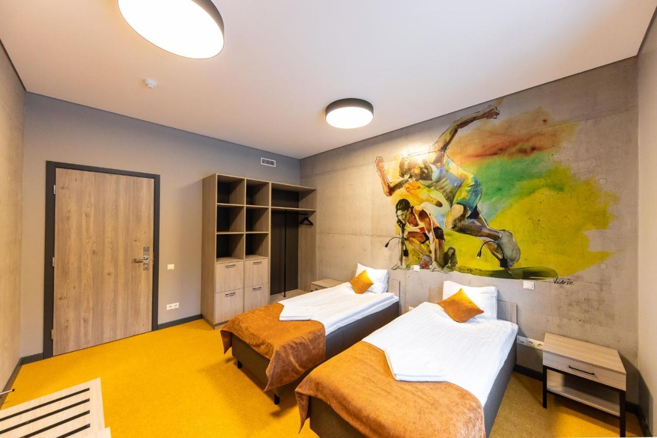 Stadium Hotel Valmiera Eksteriør billede