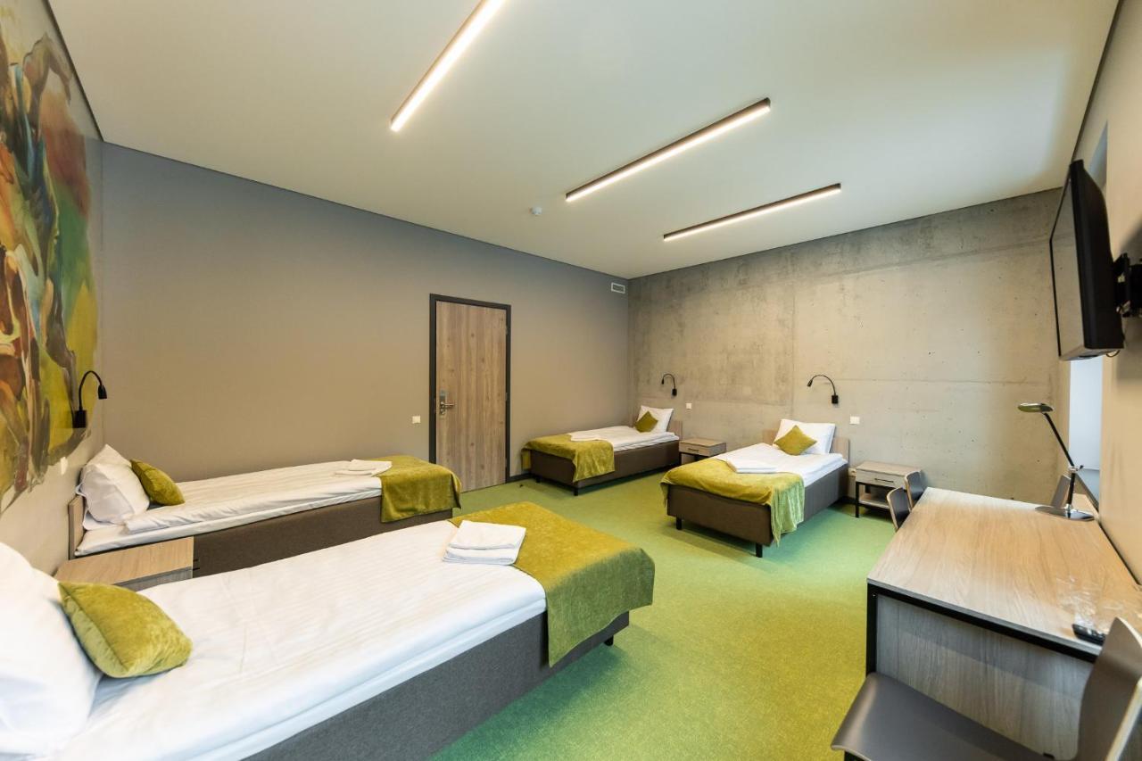 Stadium Hotel Valmiera Eksteriør billede