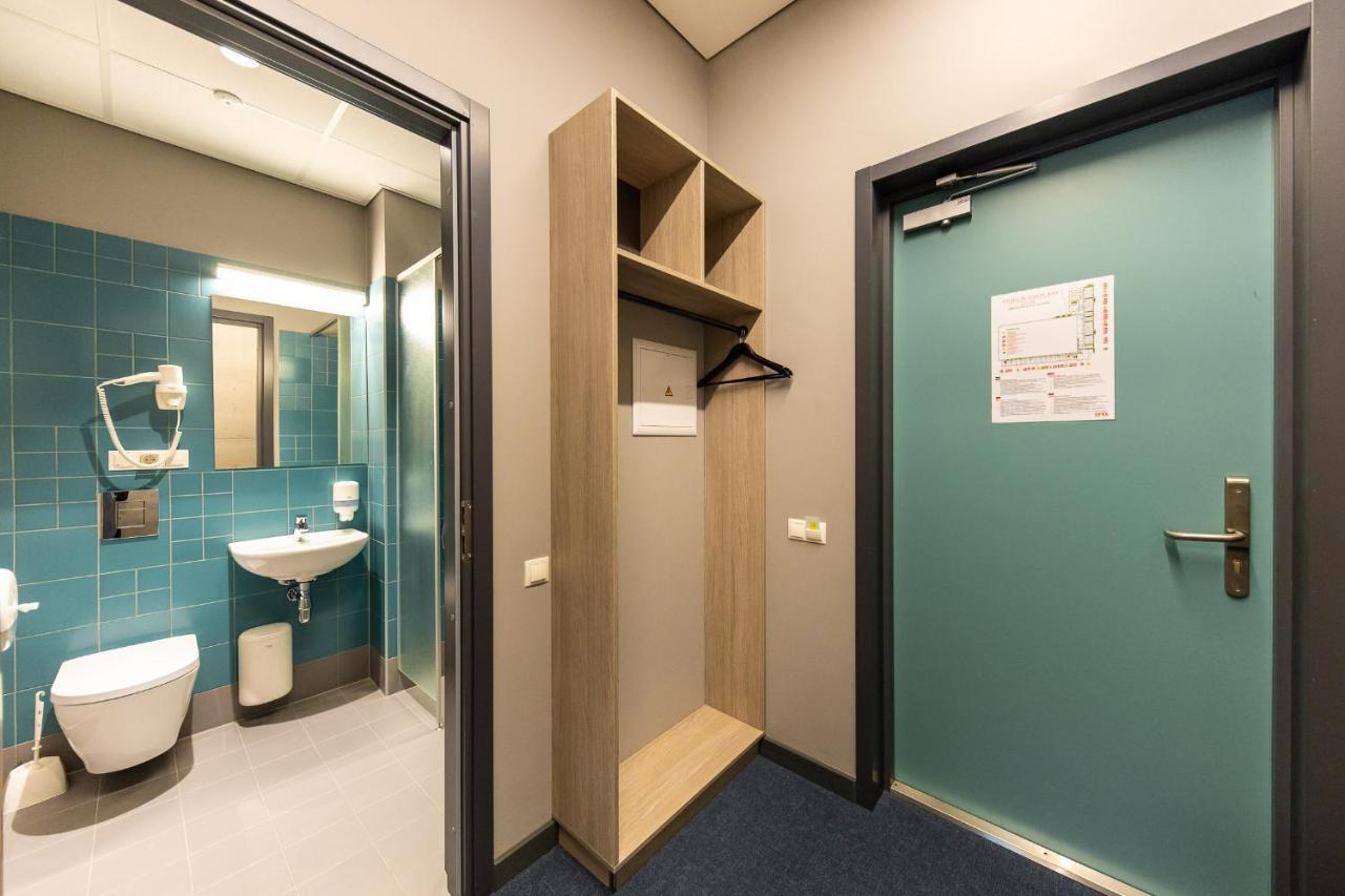 Stadium Hotel Valmiera Eksteriør billede