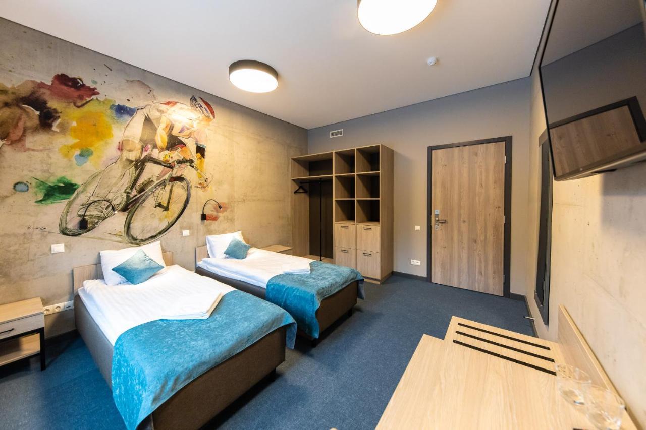 Stadium Hotel Valmiera Eksteriør billede